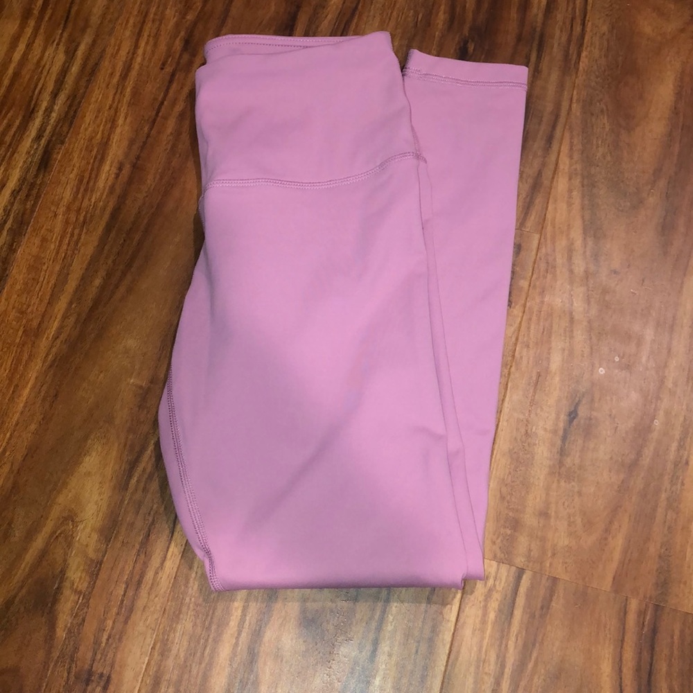 athletic leggings
